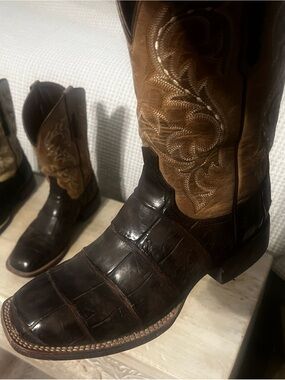 Lucchese Tan and Brown Leather Western Boots